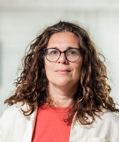 Neem contact op met Goele Van Dam