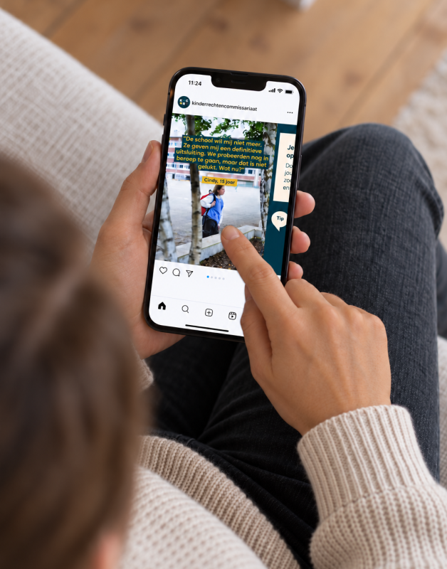 Scrolling door de socials van KRC